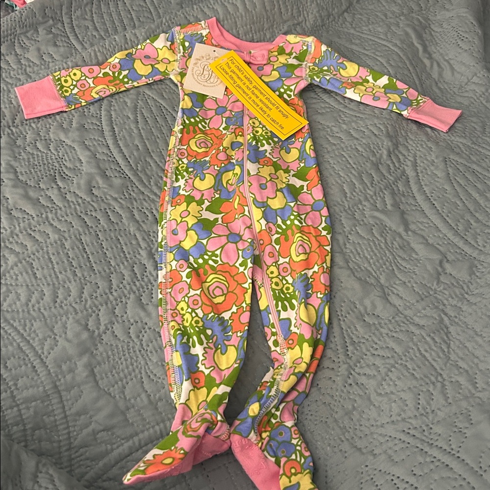 The Beaufort Bonnet Footed Night Night